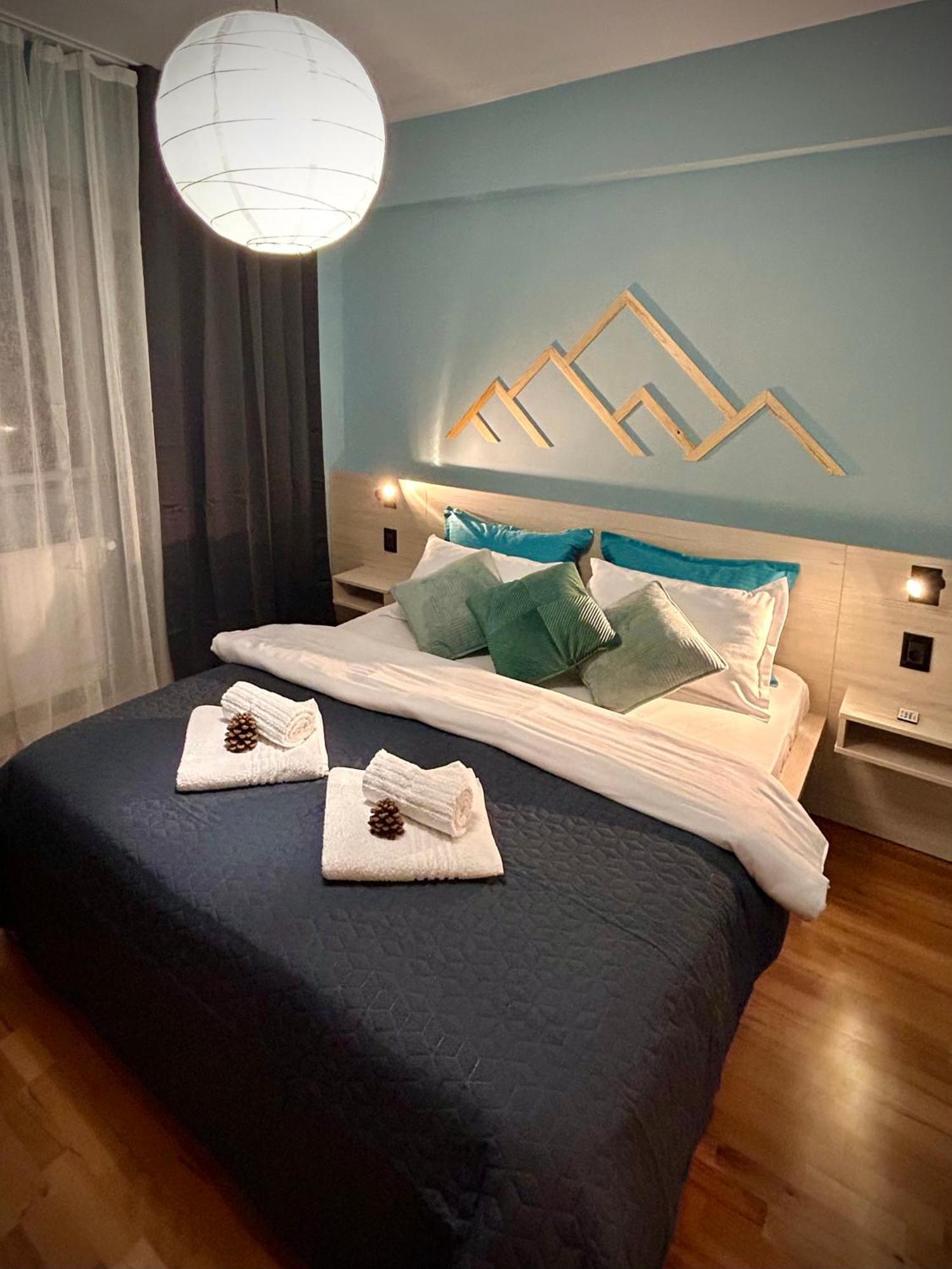 Blue Mountain Residence Braşov Habitación foto